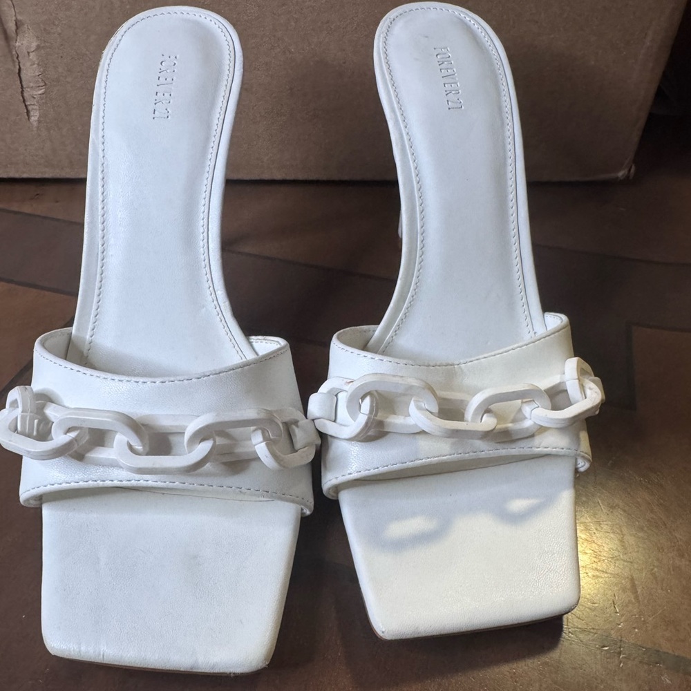 Forever 21 White Chain-Trim Slide Mules
